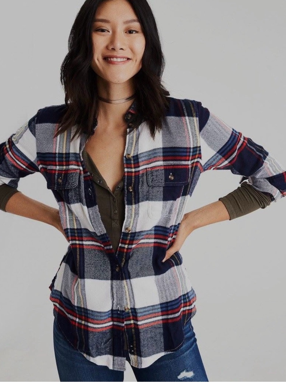 American Eagle Outfitters Red White & Blue Plaid Button-Down Shirt medium